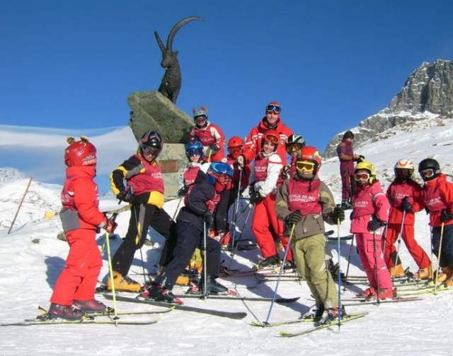  Champoluc 滑雪学校